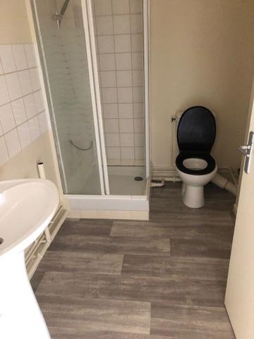 Location Appartement 1 pièce 28m² - Photo 2