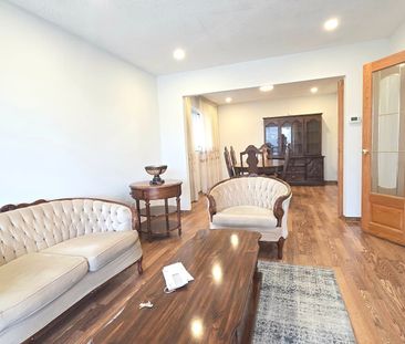 For Lease - 4170 Sunset Valley Court Unit# Mainfloor, Mississauga, ... - Photo 2