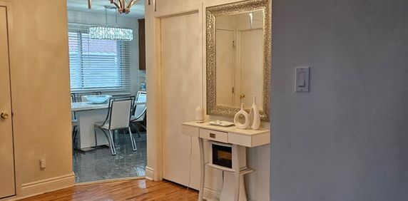 Montréal,5½ Haut-duplex,libre Juillet - Photo 2