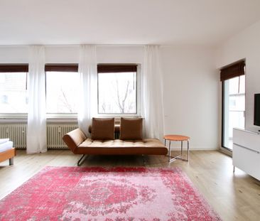 Hochwertige Balkonwohnung - am Barbarossaplatz - Photo 2