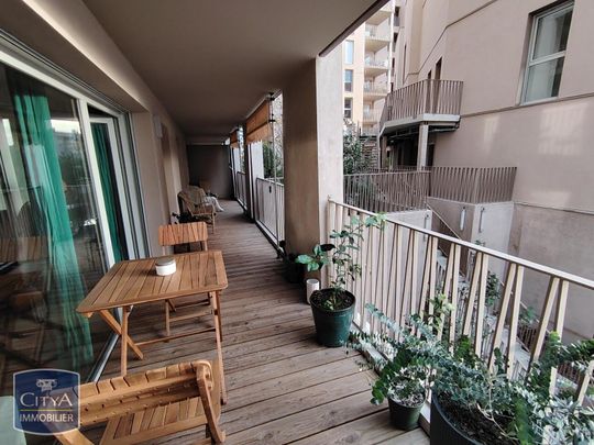 Location Appartement 2 pièces 46m² BORDEAUX 33800 - Photo 1