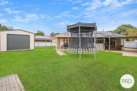 THREE BEDROOM HOME IN QUIET COURT - Photo 5