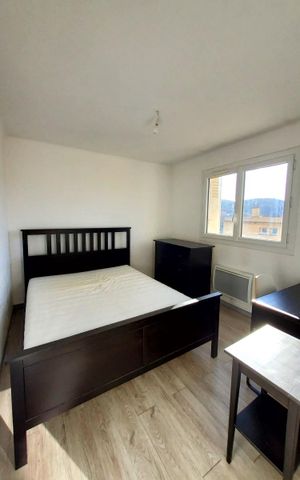Location Appartement 4 pièces 66m² AIX EN PROVENCE 13100 - Photo 2