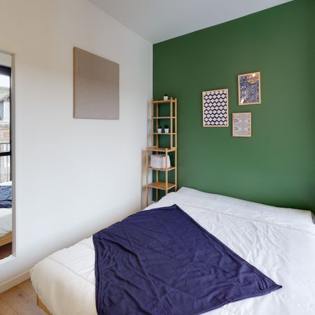 MASSEOT Roommate 3 Bedrooms at Rouen - Photo 3