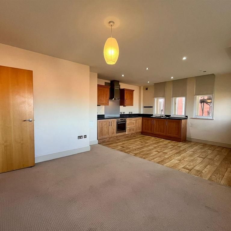 1 bedroom apartment to rent - Photo 1