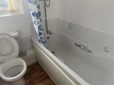 1 bedroom terraced house to rent - Photo 5