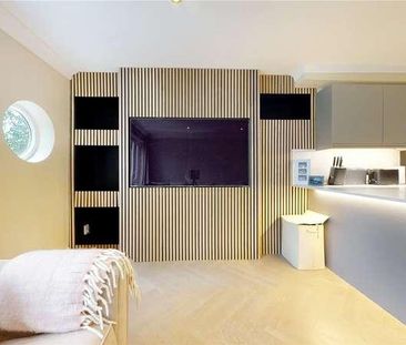 The Alders, West Wickham, BR4 - Photo 2