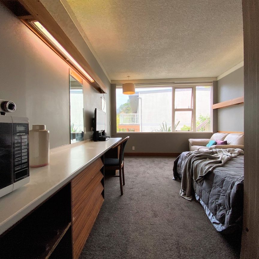 Welcome to apartment 422 at Sharella Living in Thorndon - Photo 1