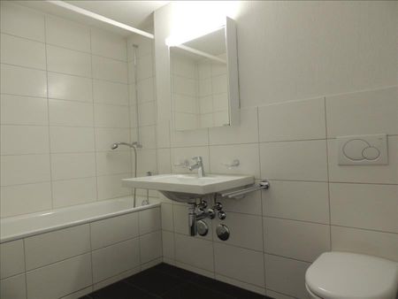 "Mieten ohne Kaution - schöne Wohnung an sehr zentraler Lage" - Photo 4