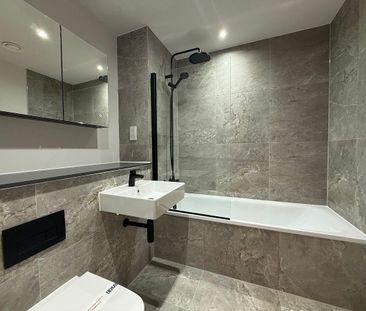 Waterhouse Gardens, Dutton Street, Manchester - Photo 5