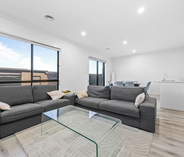 LOW-MAINTENANCE MODERN LIVING - Photo 1