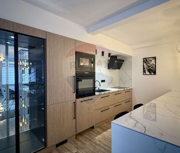 Parte de casă cu etaj – lux, interior superb, 2 locuri... - Fotografie 6