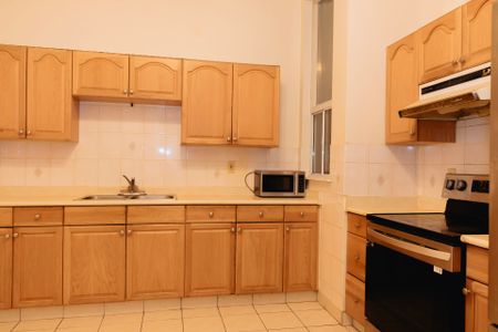 For Lease - 1864 Danforth Avenue Unit# 201, Toronto, Ontario - Photo 4