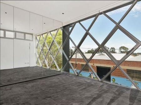 4A Crown Street, Flemington VIC 3031 - Photo 5