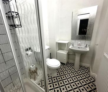 1 bedroom detached house to rent - Photo 5