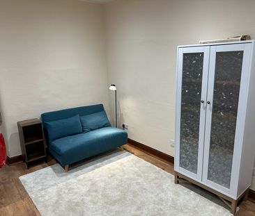 1 Bed Flat, Sciennes House Place, EH9 - Photo 1