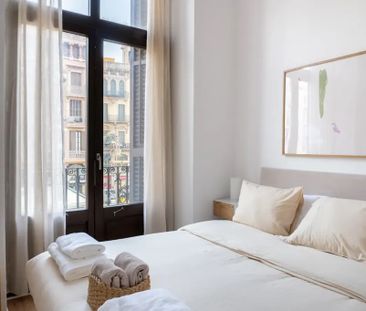 La Rambla, Barcelona, Catalonia 08002 - Photo 1