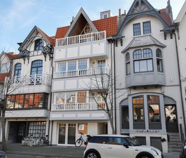 Ongemeubeld woonappartement met open zicht, centrum Knokke! - Photo 2