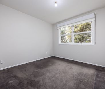 Comfortable Family Living in a Quiet Cul-De-Sac - Photo 5