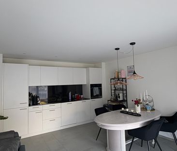 3.5-Zimmer-Wohnung mit Balkon und Bergblick in Näfels - Photo 3