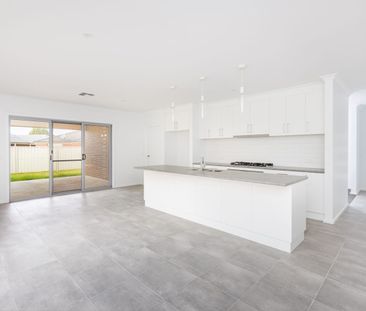 For Rent: Stylish & Spacious Townhouse - Available now – Apply via ... - Photo 5