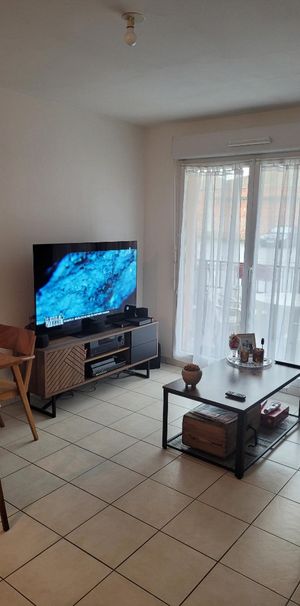 Location Appartement 2 pièces 38m² BAILLEUL 59270 - Photo 1