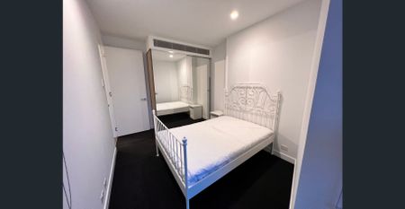 High Level 1 Bed 1 Bath with Study Apartment for Rent - Photo 2