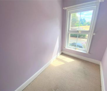 4 bedroom terraced house to rent - Photo 4