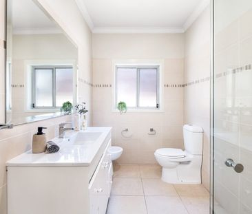 Kingsgrove - Photo 1