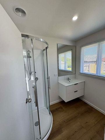 Charming 3 Bedroom Mairehau Home w/ Parking - Photo 5