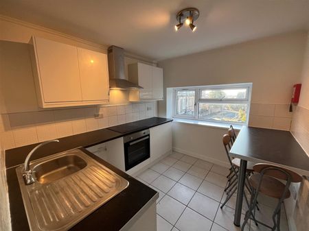 South Road, Weston-Super-Mare - Photo 2