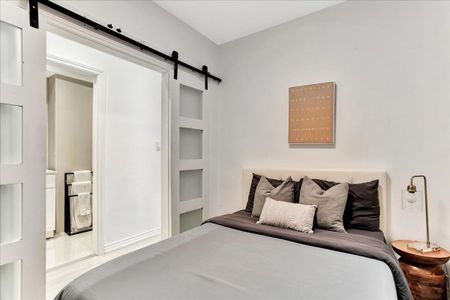 For Lease - 138 Booth Avenue Unit# Main Fl, Toronto, Ontario - Photo 2