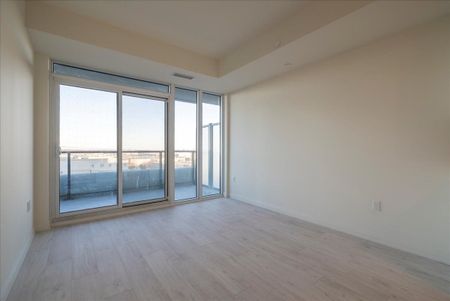 For Lease - 8960 Jane Street Unit# 411, Vaughan, Ontario - Photo 5