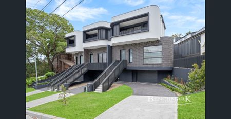 PERFECT LOCATION - Photo 2