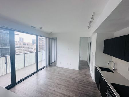 For Lease - 50 Charles Street Unit# 1415, Toronto, Ontario - Photo 2