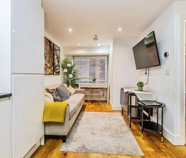 1 Bed Flat, Green Dragon House, CR0 - Photo 1