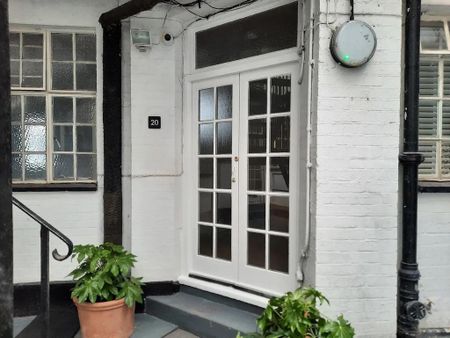 1 bedroom flat to rent - Photo 2