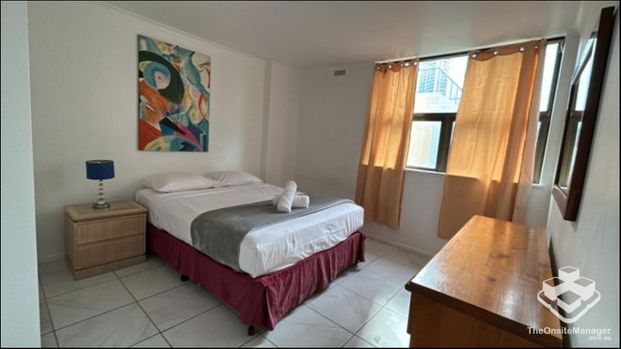 1 Bedroom Apartment in the Centre of Surfers Paradise - Photo 1