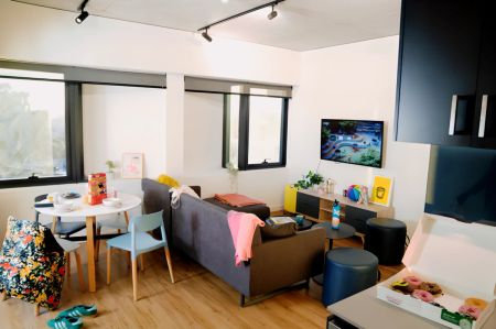 6 Bed Ensuite Apartment - Photo 3