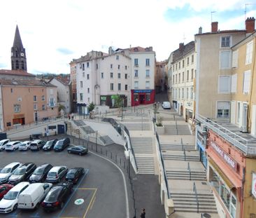 Location Appartement 3 pièces 95m² ANNONAY 07100 - Photo 1