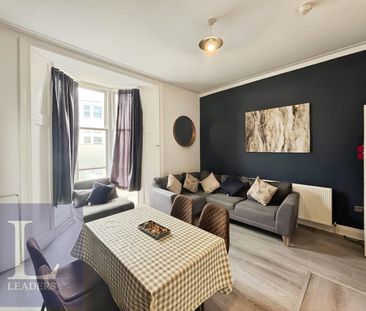 5 bedroom house to rent Western Road, Hove, BN3 - Photo 1