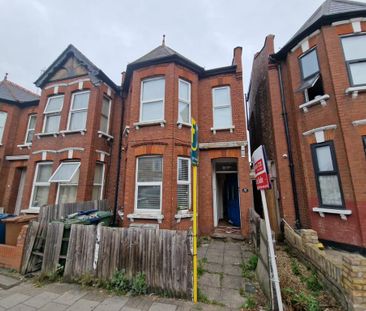 2 bedroom maisonette to rent - Photo 3