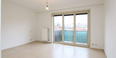 Appartement te huur in Kortrijk voor € 770 met 2 slaapkamers - Foto 3