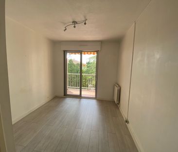 Appartement - Aix-En-Provence (13090) - 37.87 m² - - Photo 2