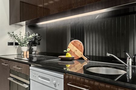 City Views, BKH design In central Rex Resort Style Complex - Photo 2