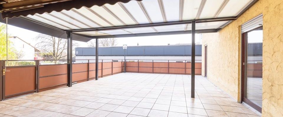 Sehr große 5,5-Zimmer-Wohnung | XXL-Terrasse und Außenstellplatz - Foto 1