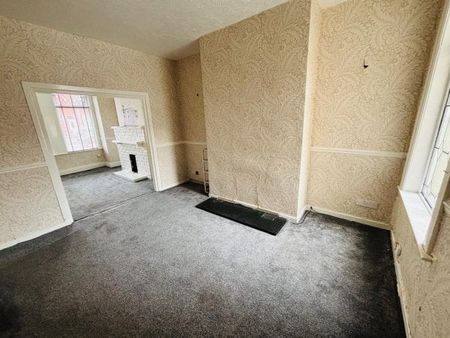 Linacre Lane, Litherland, L20 5AH - Photo 2
