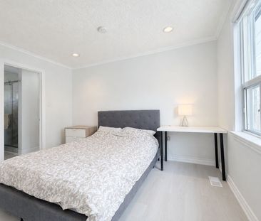 For Lease - 46 Glen Cameron Road Unit# A, Markham, Ontario - Photo 2