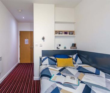 Studio to rent - Photo 6
