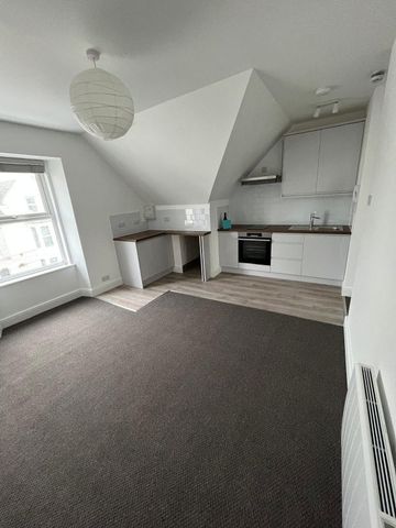 Headland Park, Plymouth, PL4 - Photo 3